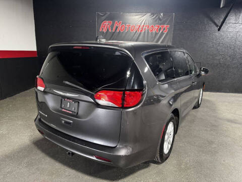 2017 Chrysler Pacifica Touring