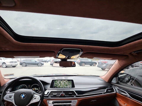 2016 BMW 7 Series 750i xDrive