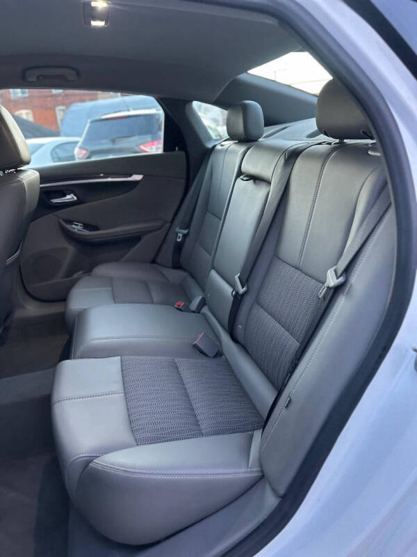 2017 Chevrolet Impala LT