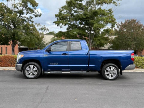 2015 Toyota Tundra SR