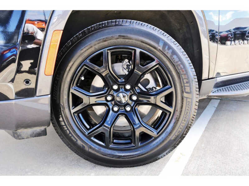 2022 Jeep Wagoneer Series III