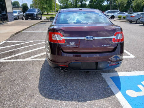 2011 Ford Taurus Limited