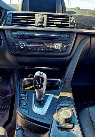 2015 BMW 3 Series 328i