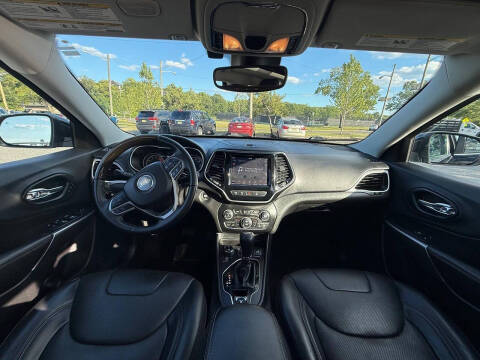 2019 Jeep Cherokee Overland