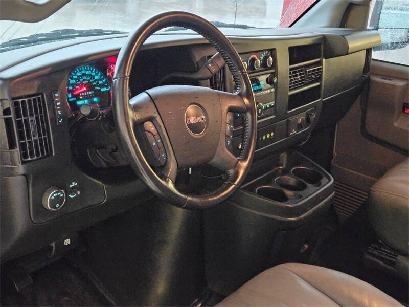 2023 GMC Savana 3500