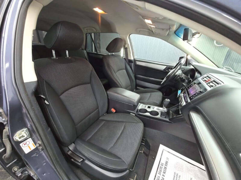 2017 Subaru Outback 2.5i Premium