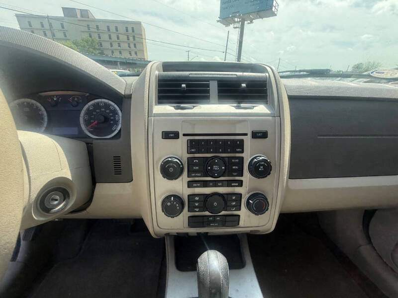2010 Ford Escape XLT