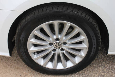 2016 Volkswagen Passat