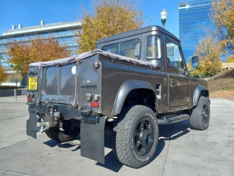 1990 Land Rover Defender