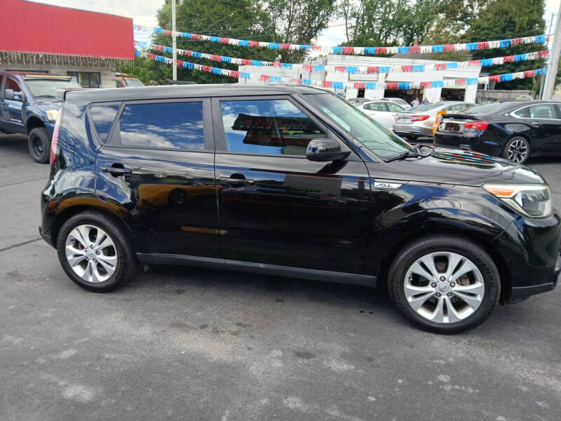 2016 Kia Soul +