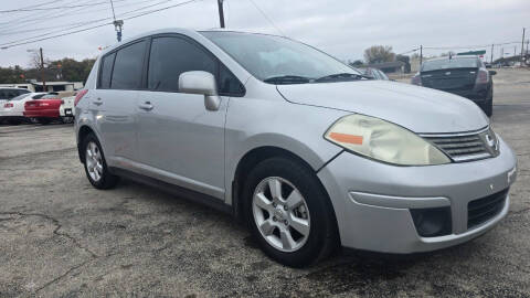 2009 Nissan Versa 1.8 SL