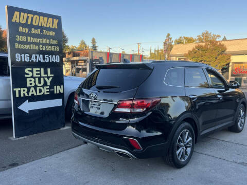 2017 Hyundai Santa Fe SE