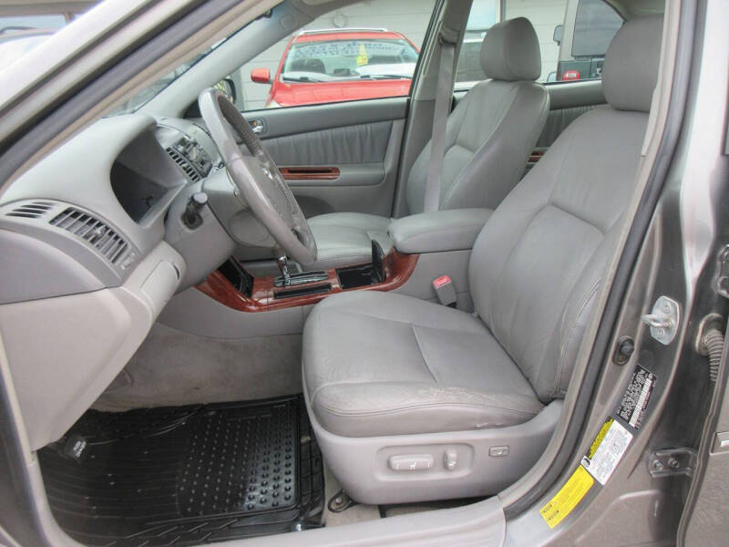 2005 Toyota Camry XLE V6