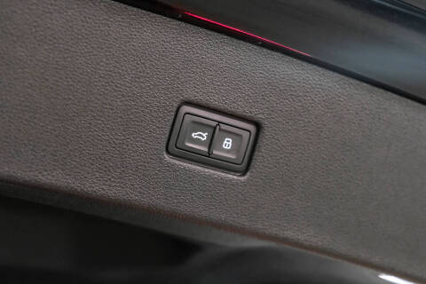 2020 Audi Q8 quattro Prestige 55 TFSI