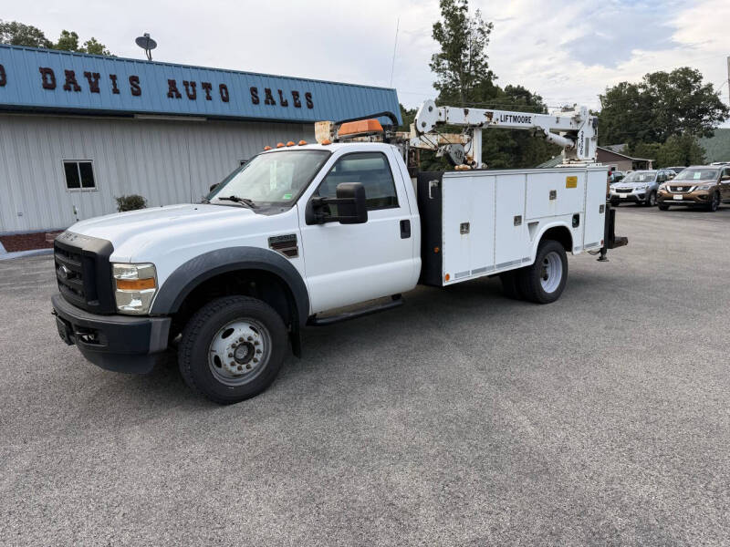 2008 Ford F-550's photo