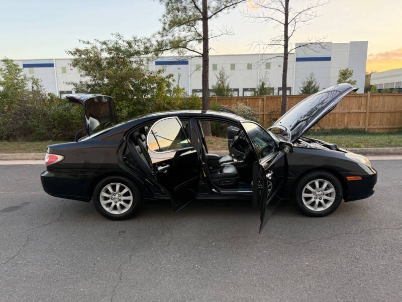 2004 Lexus ES 330