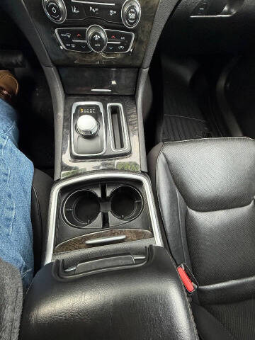 2018 Chrysler 300 Limited