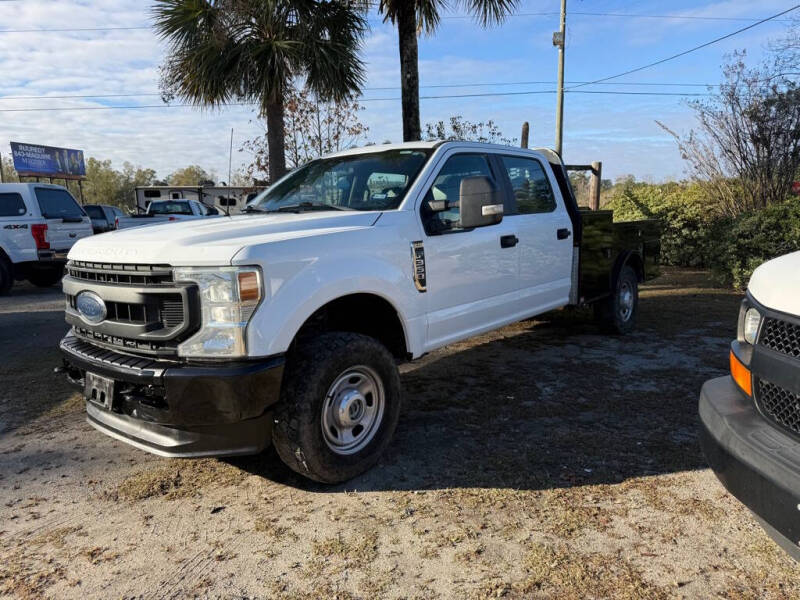 2022 Ford F-350 Super Duty Chassis Cab XL's photo