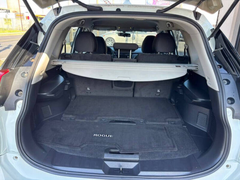 2017 Nissan Rogue
