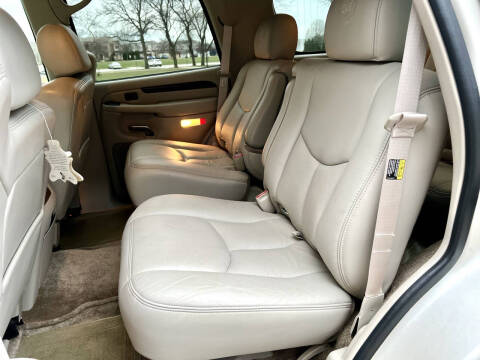2003 Cadillac Escalade