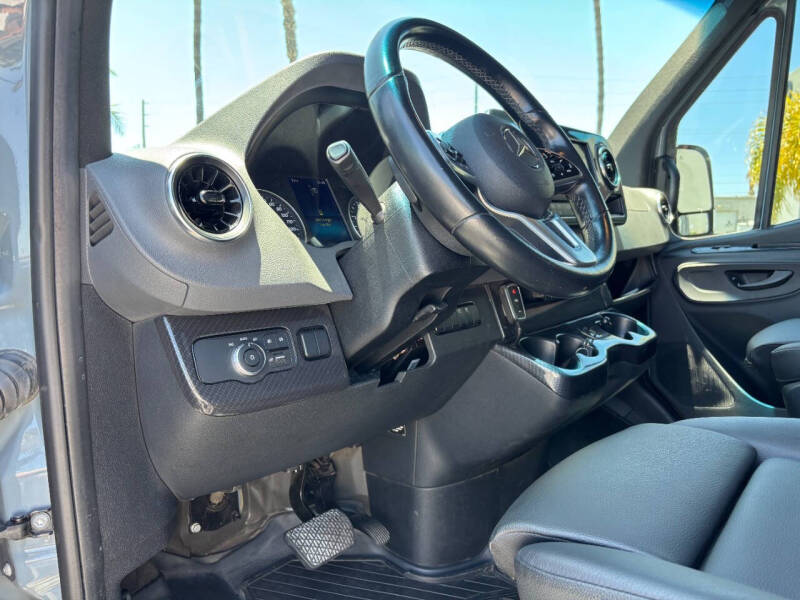 2020 Mercedes-Benz Sprinter 2500