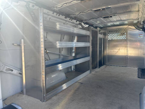 2025 Chevrolet Express 2500