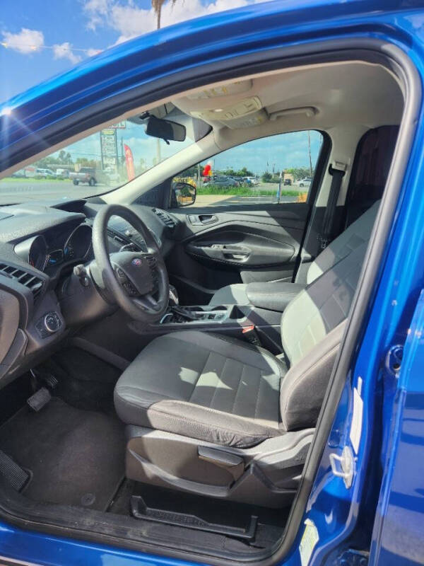 2019 Ford Escape S