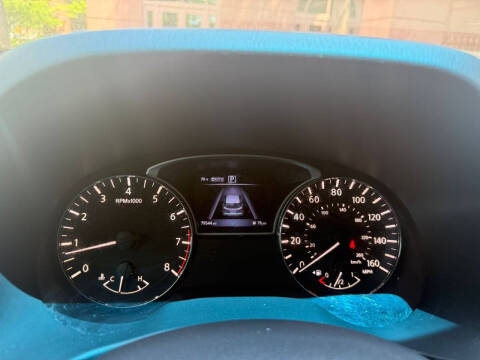 2016 Nissan Pathfinder SV