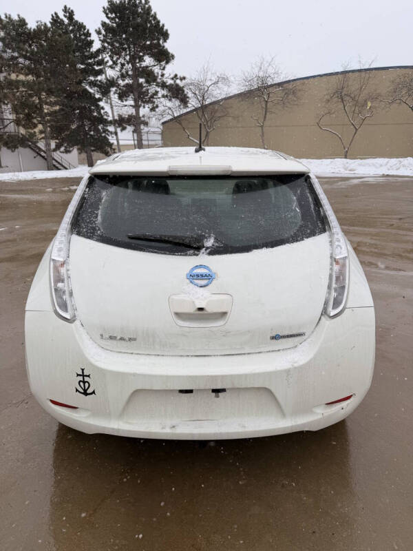 2016 Nissan LEAF SV