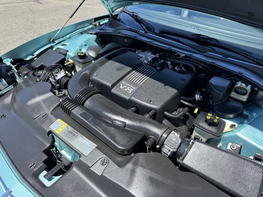 2002 Ford Thunderbird 21