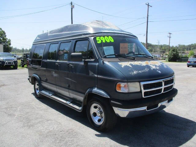 1996 Dodge Ram Van 2500