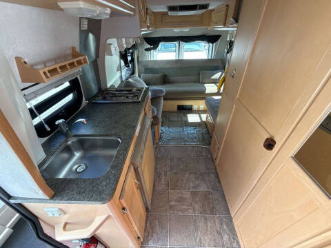 2005 Ford E-Series E-350 SD