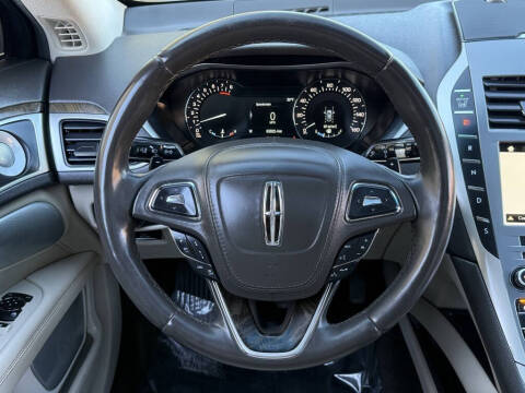 2017 Lincoln MKZ Reserve