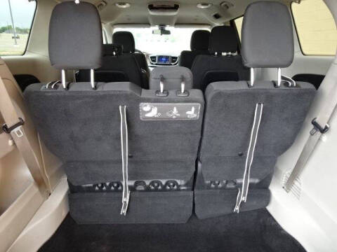 2018 Chrysler Pacifica LX