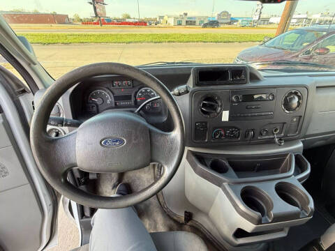 2013 Ford E-Series E-150