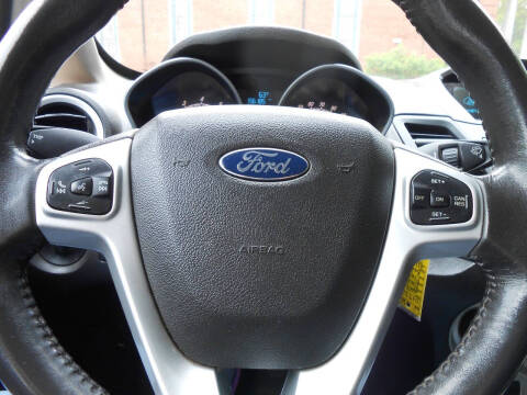 2014 Ford Fiesta SE