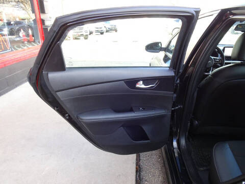 2023 Kia Forte GT-Line