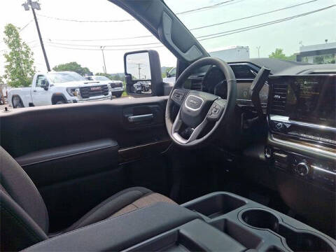 2025 GMC Sierra 2500HD SLE