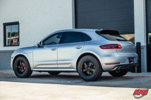 2015 Porsche Macan Turbo