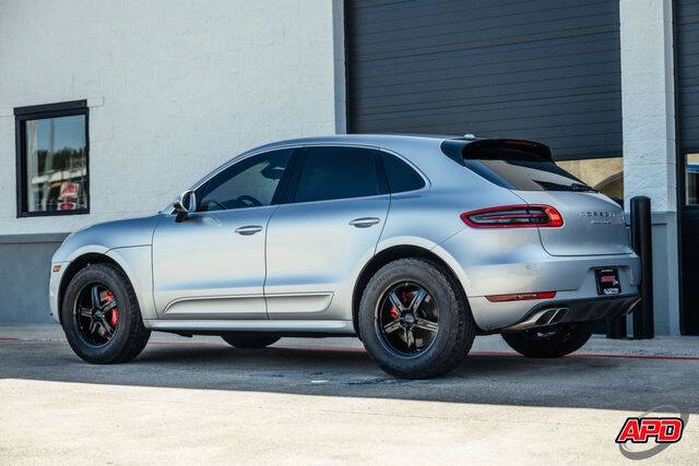 2015 Porsche Macan Turbo