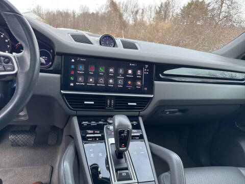 2022 Porsche Cayenne