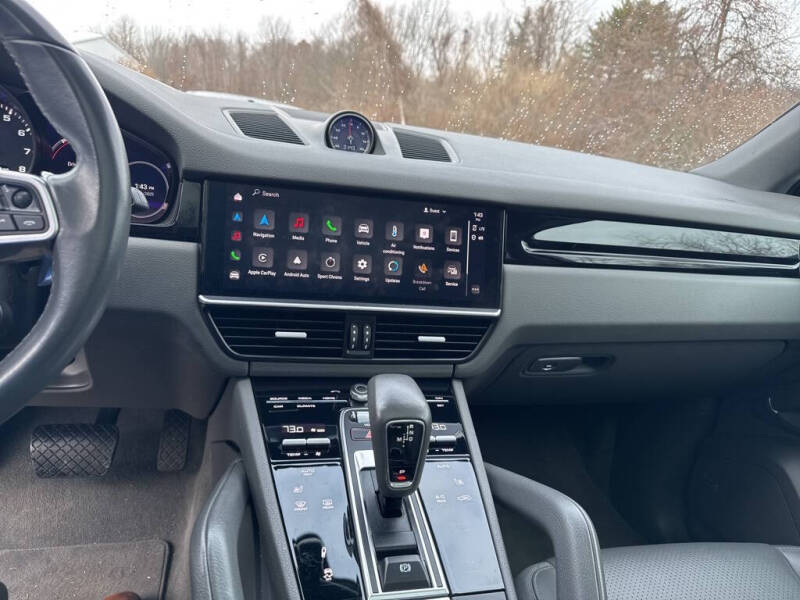 2022 Porsche Cayenne