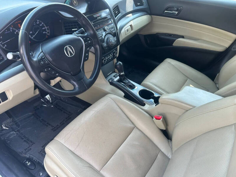 2014 Acura ILX 2.0L w/Tech