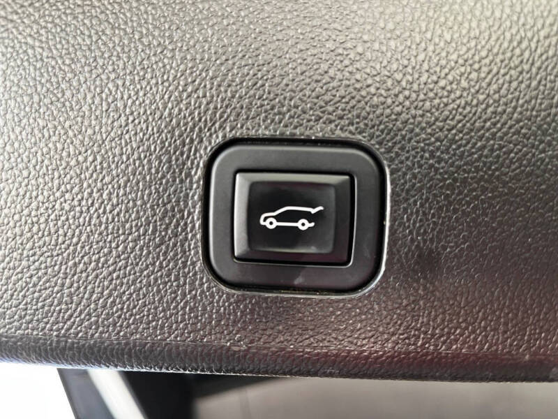 2015 Cadillac SRX Performance Collection