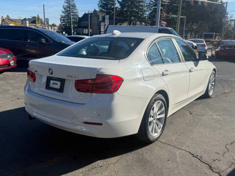 2017 BMW 3 Series 320i xDrive