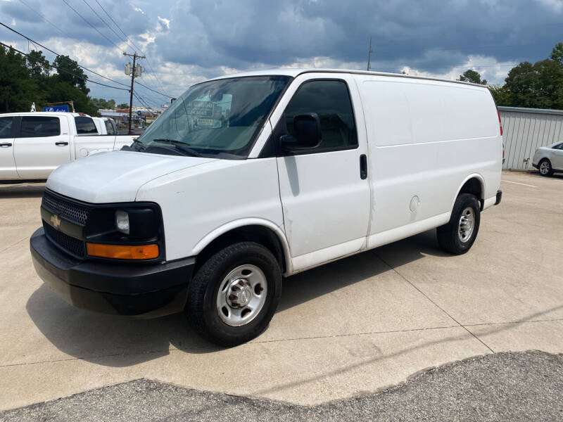 2015 Chevrolet Express Cargo for sale at Preferred Auto Sales in Whitehouse TX