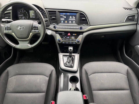 2018 Hyundai Elantra