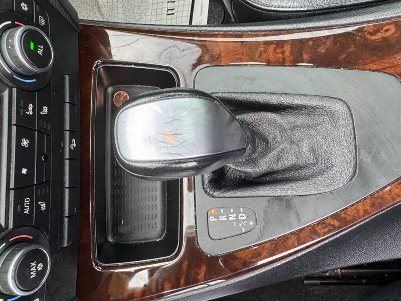 2011 BMW 3 Series 328i xDrive