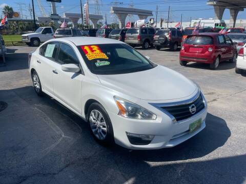 2013 Nissan Altima for sale at Texas 1 Auto Finance in Kemah TX