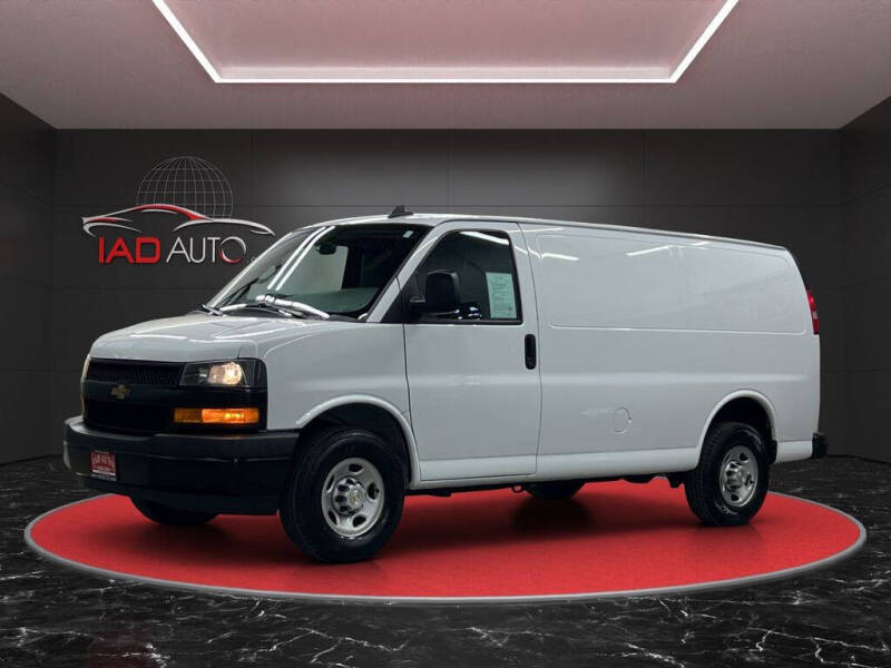 2022 Chevrolet Express 2500